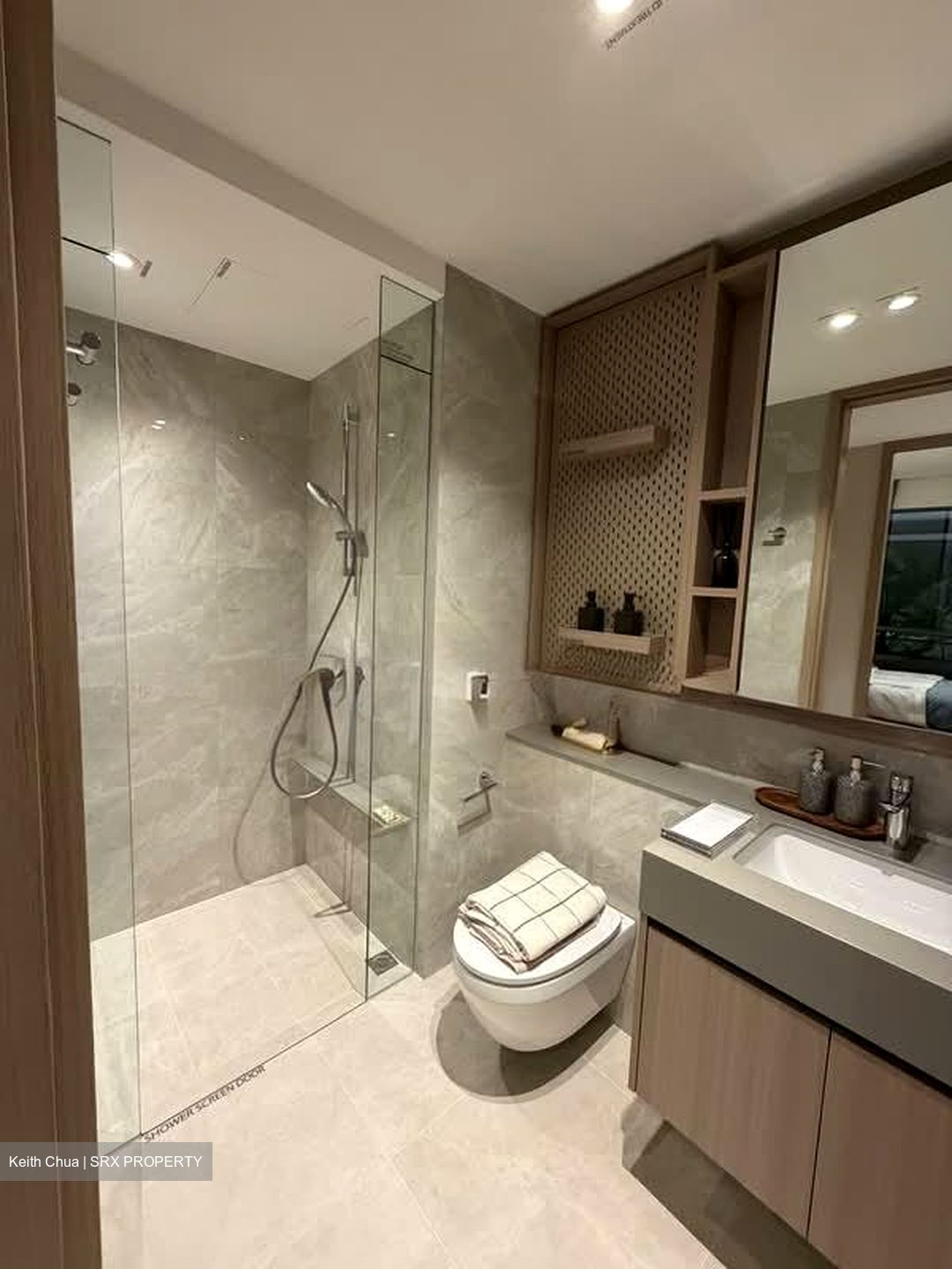 Parktown Residence (D18), Apartment #550074101